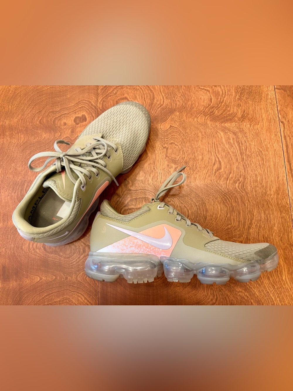 Nike Air VaporMax Women's Size 7.5 RARE Sample Model Olive / Pink – Worn Once!
